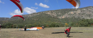 foto curso progresion parapente trailer box